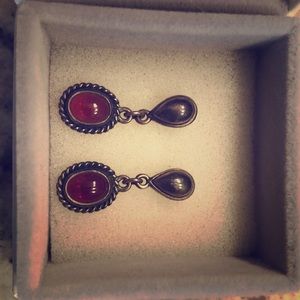 James Avery garnet earrings